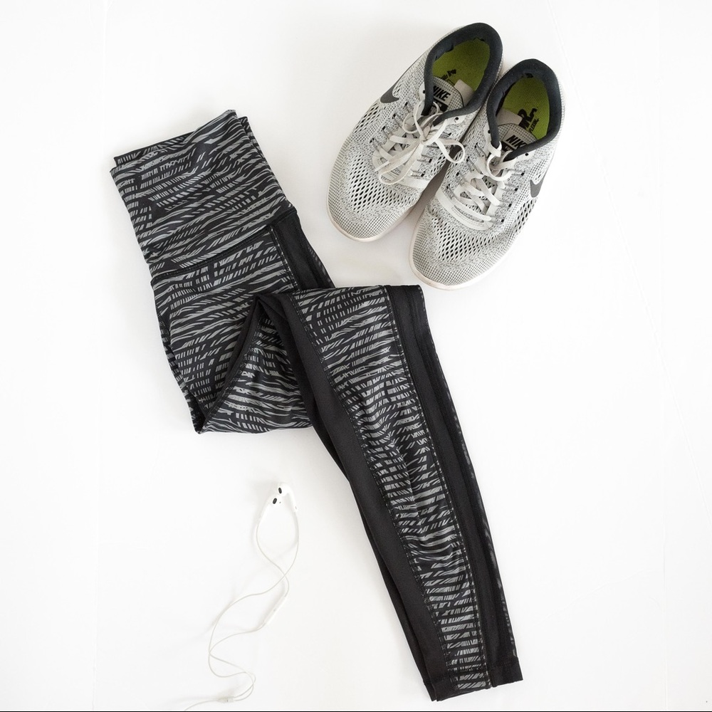 Lululemon Stripe Legging